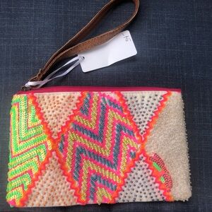 Boutique wristlet